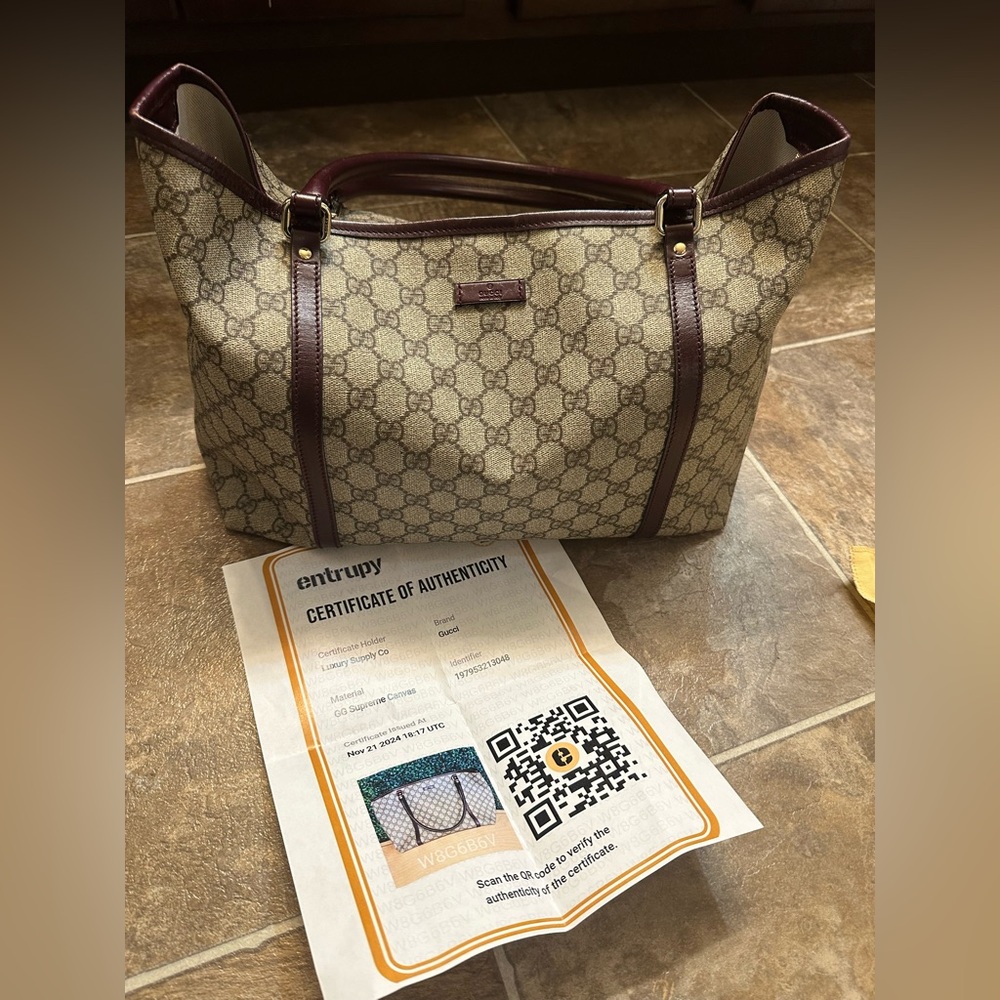 Gucci tote
